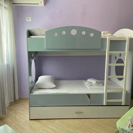 Two Bedroom Seafront 2 Appartement