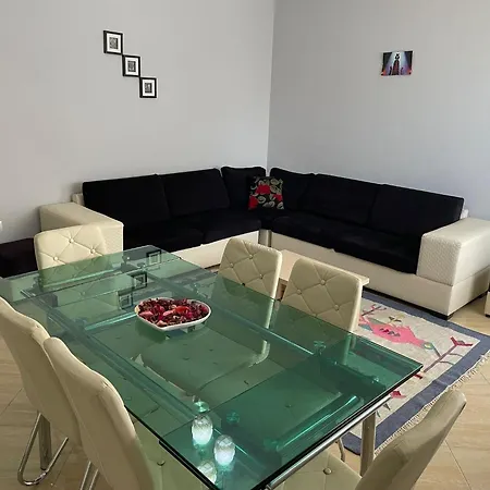 Appartement Two Bedroom Seafront 2