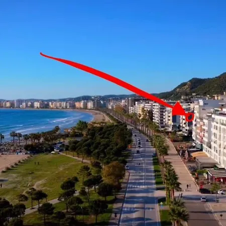 Two Bedroom Seafront 2 Appartement Vlorë
