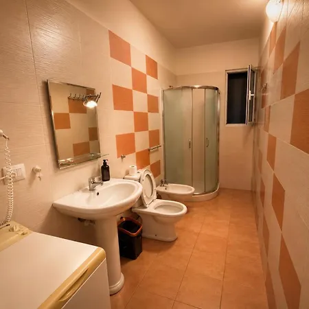 Two Bedroom Seafront 2 *
